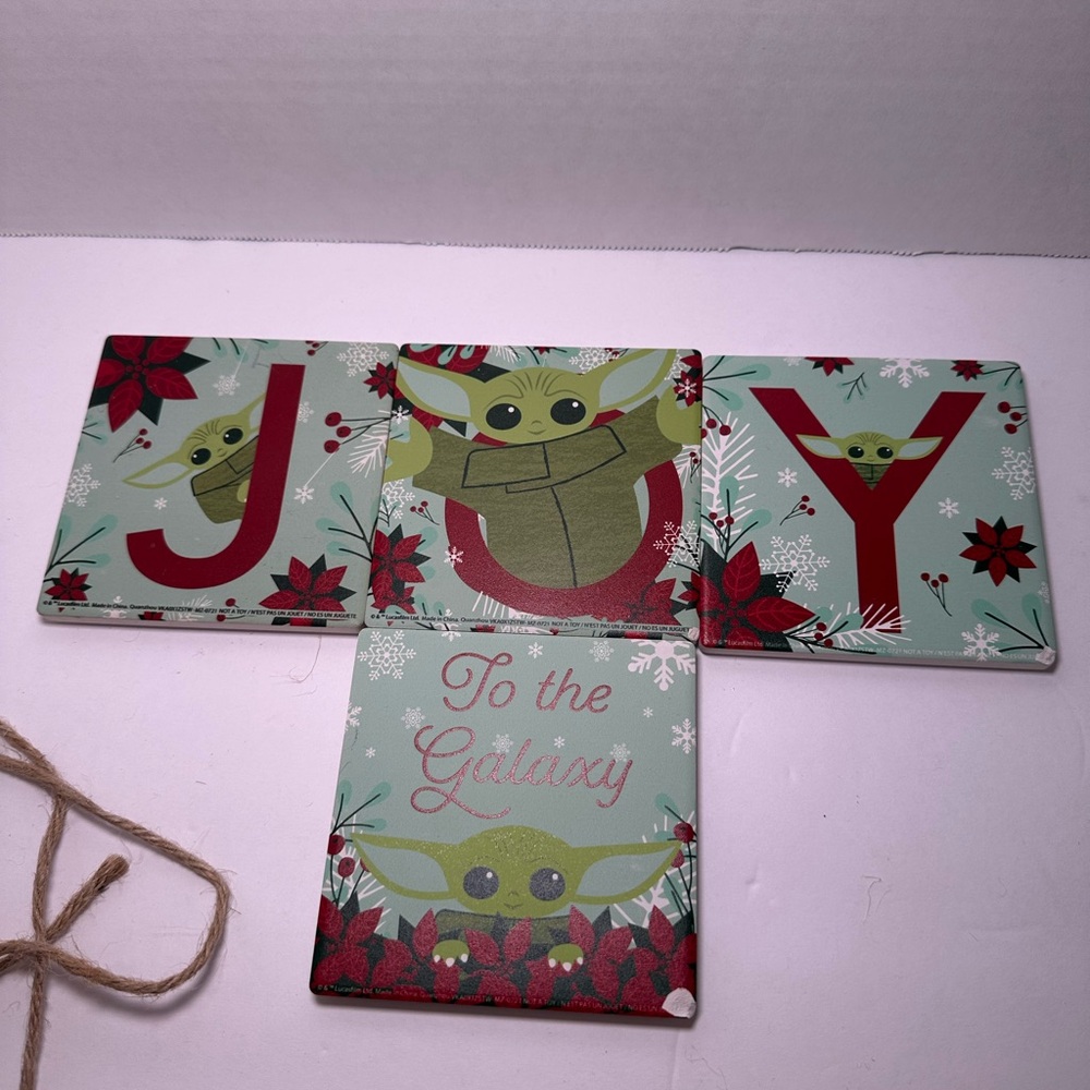 Baby Yoda JOY Ceramic Coasters Set Of 4 Christmas NEW (with Defects) - Picture 2 of 6